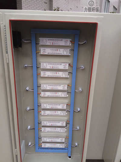 UV光解凈化設(shè)備 UV光解凈化設(shè)備